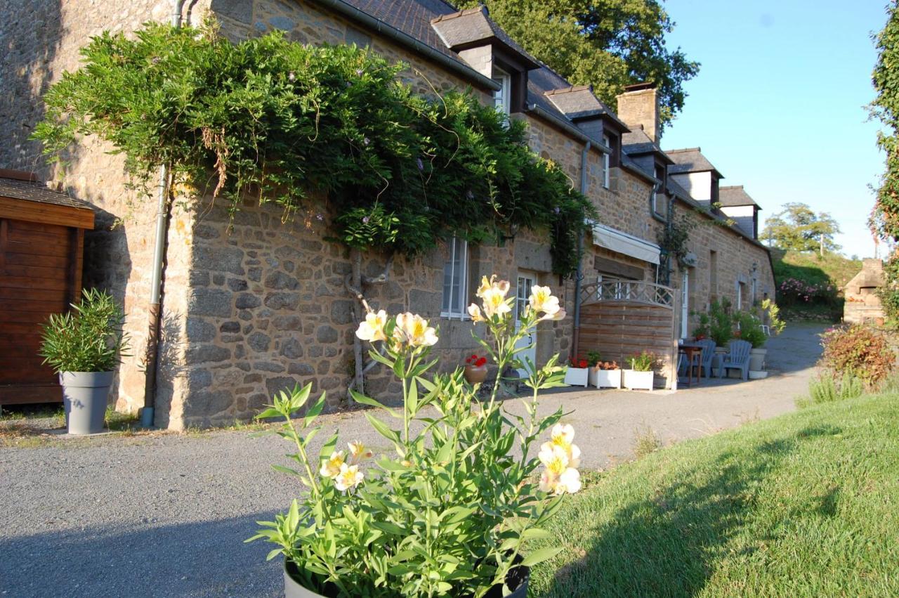 Le Pont St Michel Couette-café Maen Roch